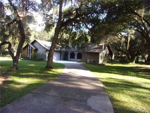 9454 W Caravan Path, Crystal River, FL 34428