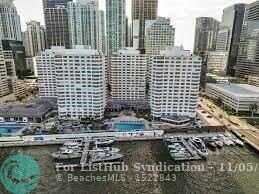 905 BRICKELL BAY DR, Miami, FL 33131