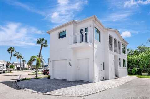 2001 Nettles Boulevard, Jensen Beach, FL 34957