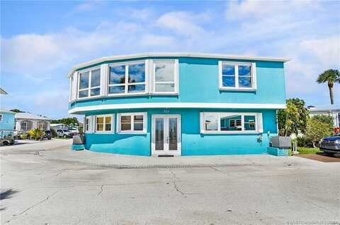935 Nettles Boulevard, Jensen Beach, FL 34957