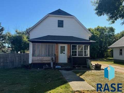 730 N Minnesota St, Salem, SD 57058