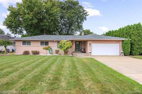 38235 SANTA ANNA Street, Clinton Township, MI 48036