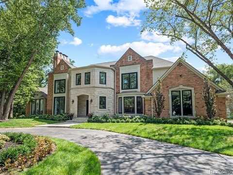 221 LONE PINE Road, Bloomfield Hills, MI 48304