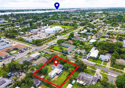 615 W Pine Street, Lantana, FL 33462