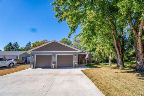 204 Pine Street SW, New London, MN 56273