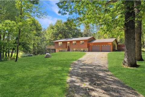 3874 323rd Avenue NE, Cambridge, MN 55008