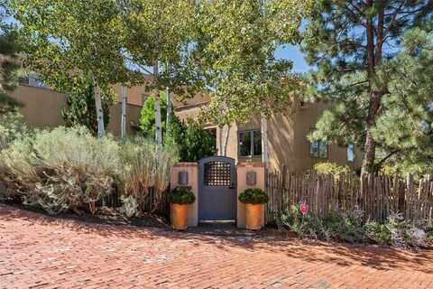 1114 Camino San Acacio, Santa Fe, NM 87505