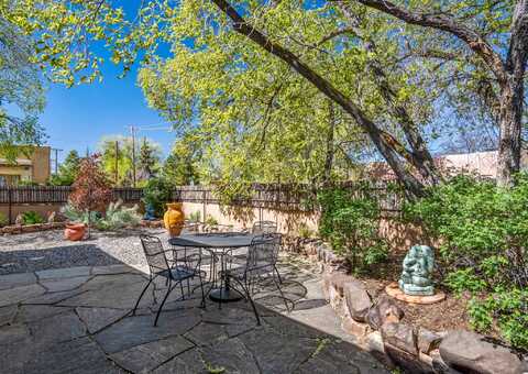 655 Galisteo, Santa Fe, NM 87505