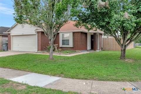 302 Clydesdale Lane, Victoria, TX 77904