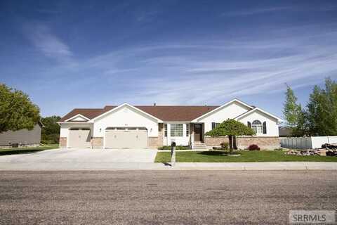 921 Matchpoint Drive, Ammon, ID 83406