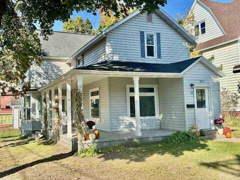 513 N Pine, Ishpeming, MI 49849