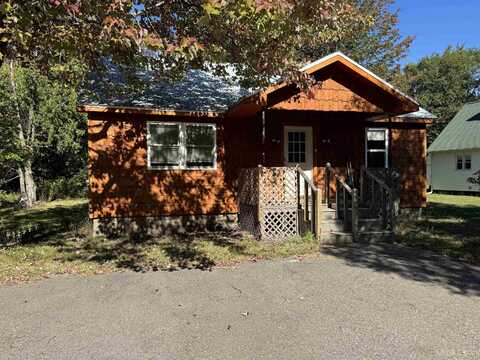 29 Midway, Negaunee, MI 49866