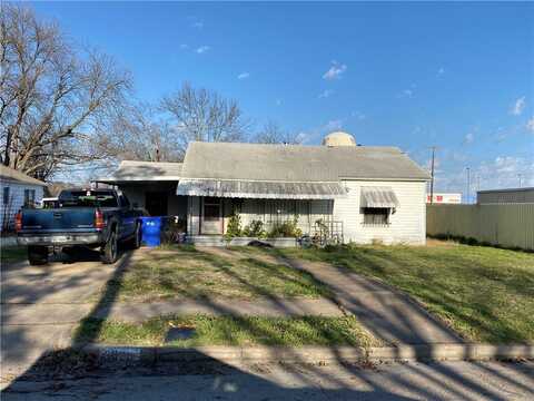 3825 N 20th, Waco, TX 76708