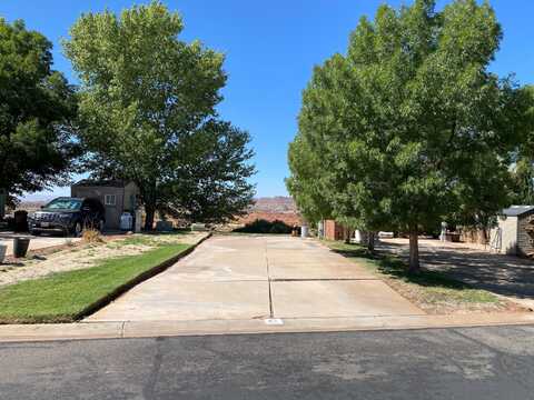 68 Cinder Street, Hurricane, UT 84737