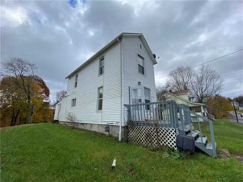 1709 Morris St, New Castle, PA 16102