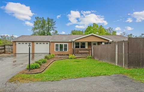 407 Dorn Ln, Derry, PA 15670