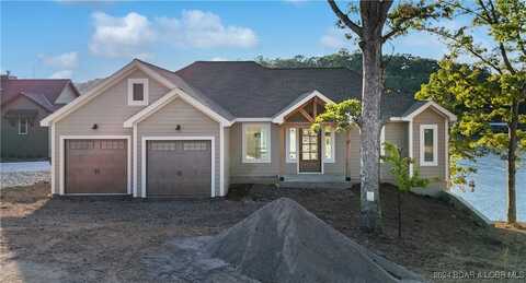 105 Hollow Oak Ct., Sunrise Beach, MO 65079