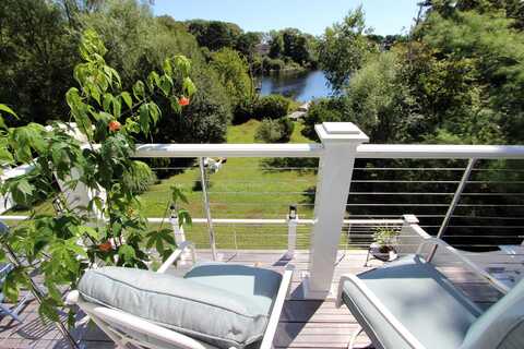 128 Uncle Percys Road, Mashpee, MA 02649