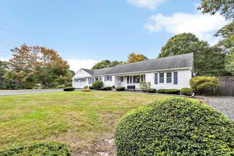 38 Greenland Circle, Yarmouth Port, MA 02675