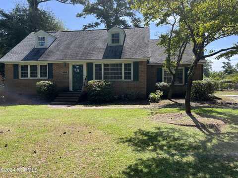 3107 Country Club Road, Morehead City, NC 28557