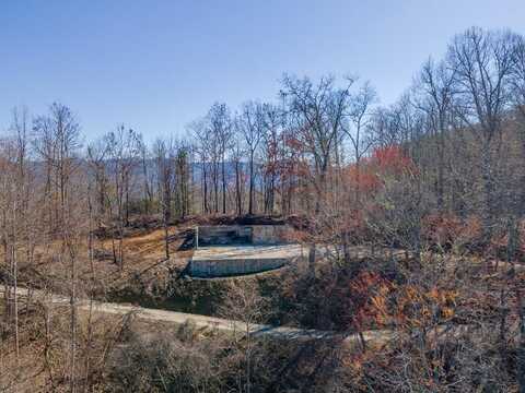 636 Shiners Ridge, Almond, NC 28702