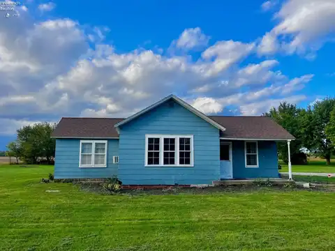 17087 W State Route 105, Elmore, OH 43416