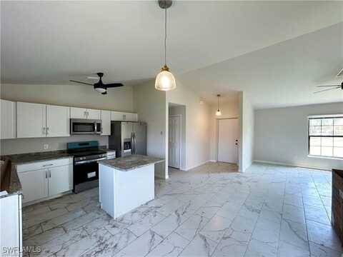 1436 SE 30th Terrace, Cape Coral, FL 33904