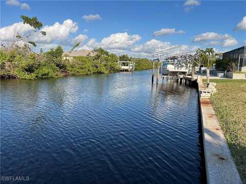 3252 Eighth Avenue, Saint James City, FL 33956