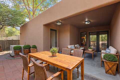 2616 DON PEDRO NW, Albuquerque, NM 87104
