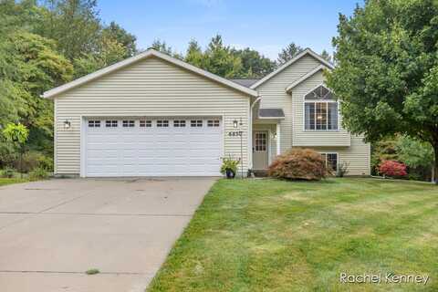 6850 Whispering Forest Drive NE, Cedar Springs, MI 49319