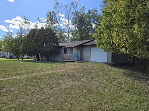 543 N Dennis Road, Ludington, MI 49431