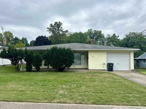 2321 Club Drive, South Bend, IN 46615