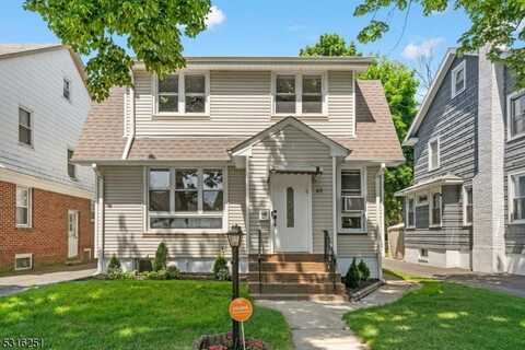 65 Fairmount Ter, East Orange, NJ 07018