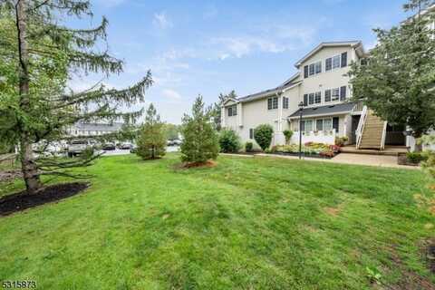 16 Cortland Ln, Bedminster, NJ 07921