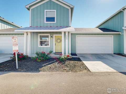 4003 Blue Pine Ln, Wellington, CO 80549