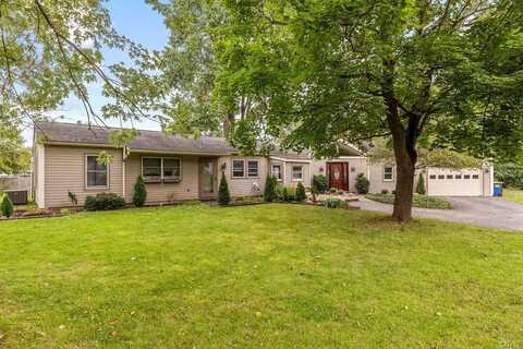 102 Hosmer Dr, Syracuse, NY 13209