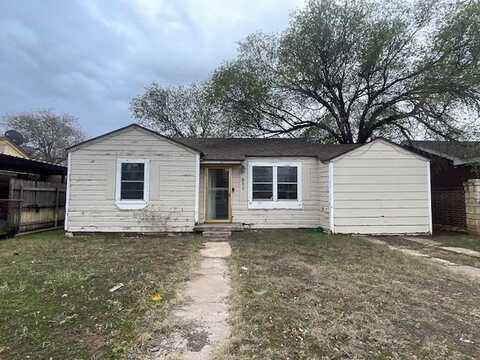 2619 2nd Street, Lubbock, TX 79415