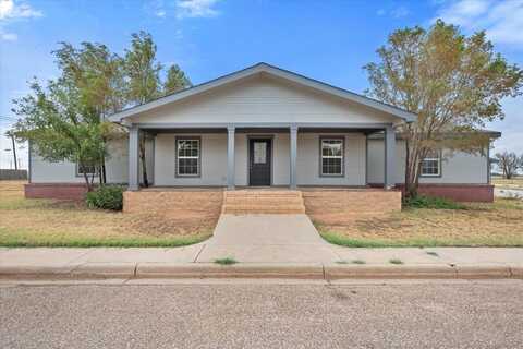 1520 7th Street, Tahoka, TX 79373