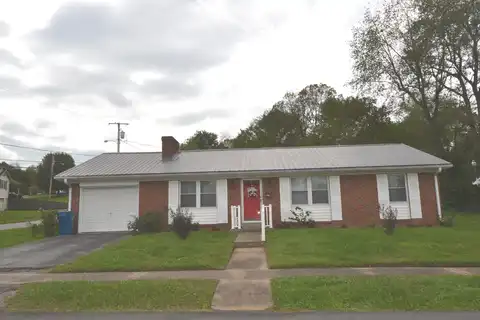 606 Greenbriar Drive, Harrodsburg, KY 40330