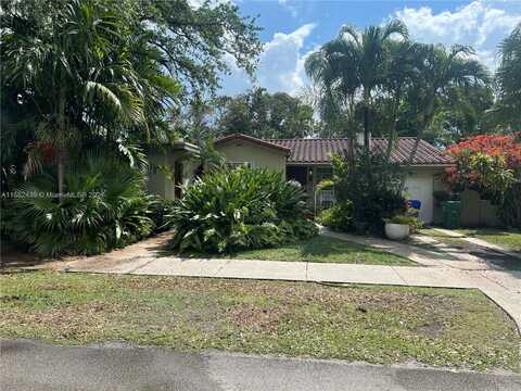 3910 SW 2nd St, Miami, FL 33134