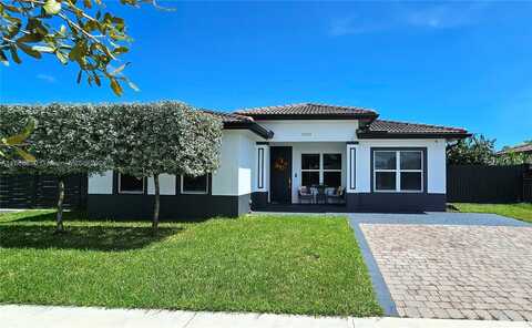 25389 SW 132nd Ave, Homestead, FL 33032