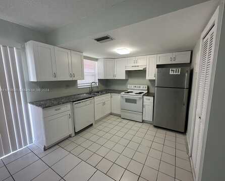 2606 NW 52nd Ave, Lauderhill, FL 33313