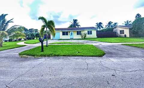 7301 SW 8th St, North Lauderdale, FL 33068