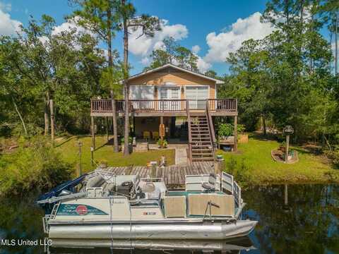 4031 2nd Avenue, Bay Saint Louis, MS 39520
