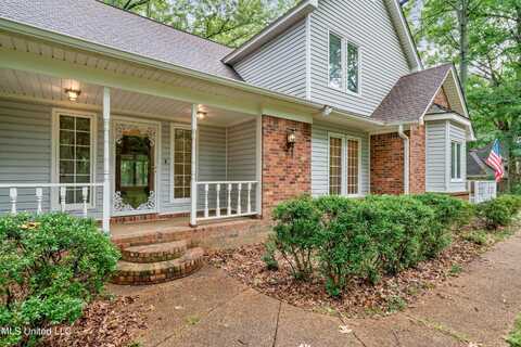 7170 Country Oak Drive, Southaven, MS 38672