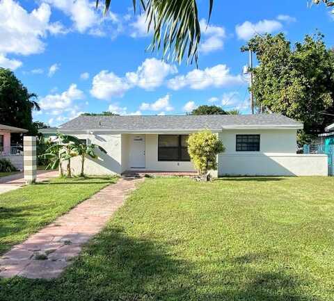 1351 NW 95TH, MIAMI, FL 33147