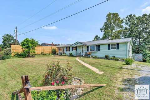 6729 Sontag Rd, Rocky Mount, VA 24151