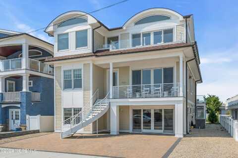 1005 N Ocean Avenue, Seaside Park, NJ 08752