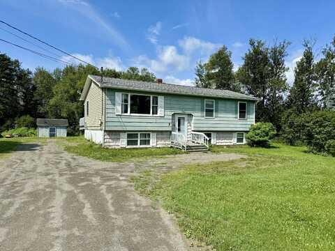 5 Winter Avenue, Fort Kent, ME 04743