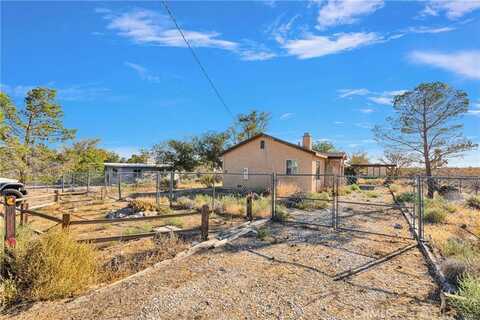 9405 Mesa Road, Lucerne Valley, CA 92356